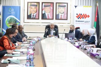 "المناخ النيابية" تلتقي فريقًا شبابيًا ضمن أكاديمية العدالة المناخية