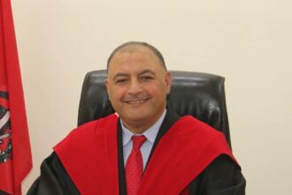 تهنئة وتبريك للدكتور ماهر المبيضين بمناسبة تجديد الثقة به عميدا لشؤون الطلبة في جامعة مؤتة