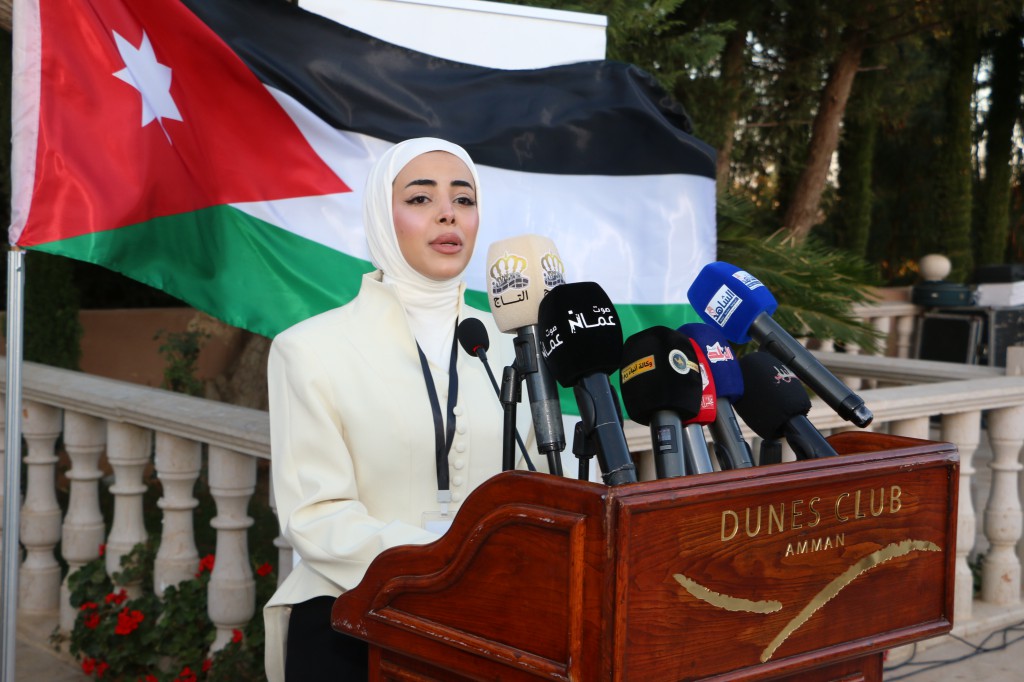 برعاية رئيس مجلس النواب.. بالصور مجلة نفرتيتي تكرم اوائل الثانوية العامة