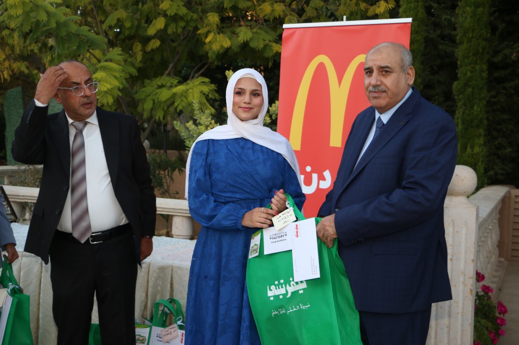 برعاية رئيس مجلس النواب.. بالصور مجلة نفرتيتي تكرم اوائل الثانوية العامة