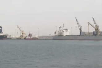 شريان النفط السعودي يعود للعمل.. إعادة تشغيل خط شرق-غرب تمهيدًا لاستئناف صادرات ينبع
