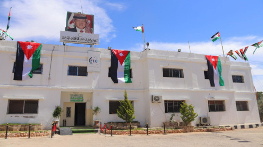 صورة حول : زراعة جرش تنفذ 250 بئرًا للحصاد المائي خلال العام الحالي زراعة جرش تنفذ 250 بئرًا للحصاد المائي خلال العام الحالي