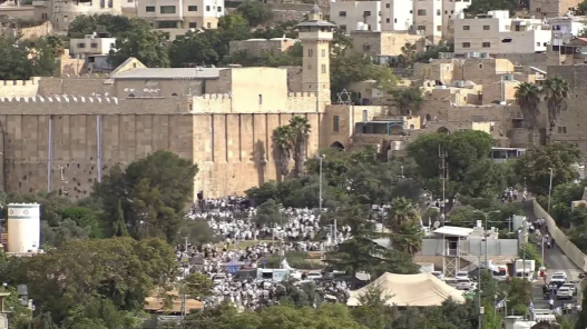 10 آلاف مستوطن يؤدون طقوسًا في الحرم الإبراهيمي بمشاركة بن غفير