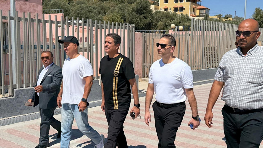 صورة حول : وزير الشباب يتفقد مشاريع تطوير المنشآت الرياضية وزير الشباب يتفقد مشاريع تطوير المنشآت الرياضية
