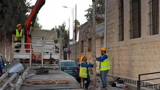 صورة حول : تحويل شبكات الكهرباء الهوائية إلى كوابل أرضية في تل إربد تحويل شبكات الكهرباء الهوائية إلى كوابل أرضية في تل إربد