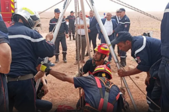 الجزائر تواصل جهود إنقاذ الطفل أيوب العالق في بئر بعمق 80 مترا