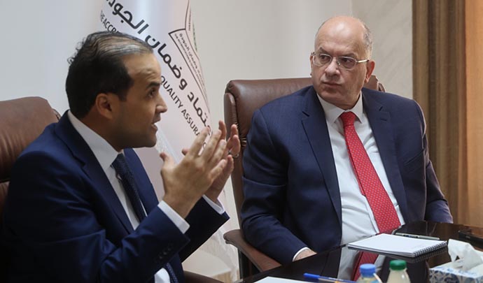 صورة حول : هيئتا الاعتماد والإدارة العامة تبحثان واقع الثقافة المؤسسية هيئتا الاعتماد والإدارة العامة تبحثان واقع الثقافة المؤسسية