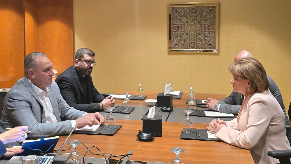 صورة حول : وزير البيئة يبحث مع نظيرته العراقية تعزيز التعاون وزير البيئة يبحث مع نظيرته العراقية تعزيز التعاون