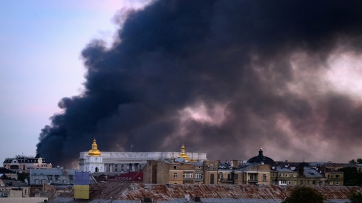 صورة حول : روسيا تعلن إسقاط 596 مسيّرة أوكرانية.. ومقتل 4 أشخاص في نوفوروسيسك روسيا تعلن إسقاط 596 مسيّرة أوكرانية.. ومقتل 4 أشخاص في نوفوروسيسك