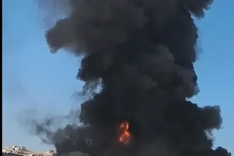 عاجل| الدفاع المدني يتعامل مع حريق داخل مصنع للدهانات في الزرقاء