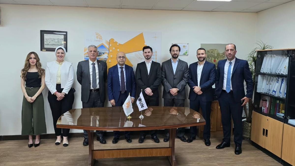 عبيدات يوقع مذكرة تفاهم لاستكشاف حلول المدن الصناعية الذكية والخدمات اللوجستية المتقدمة
