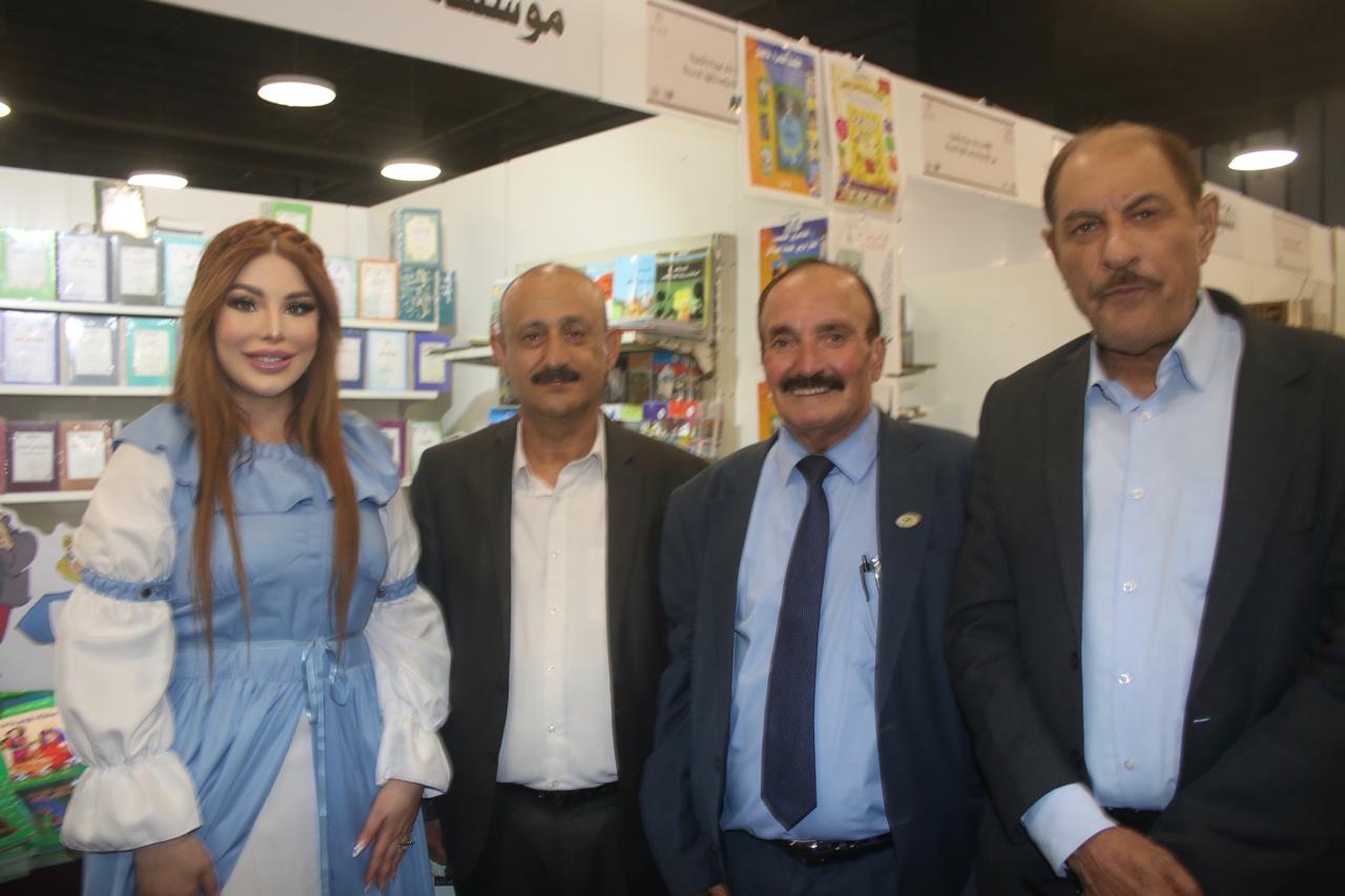 الدكتورة سارة طالب السهيل تحتفي بأدب الطفل وتوقع مجموعتها القصصية في معرض عمان الدولي للكتاب..( صور )
