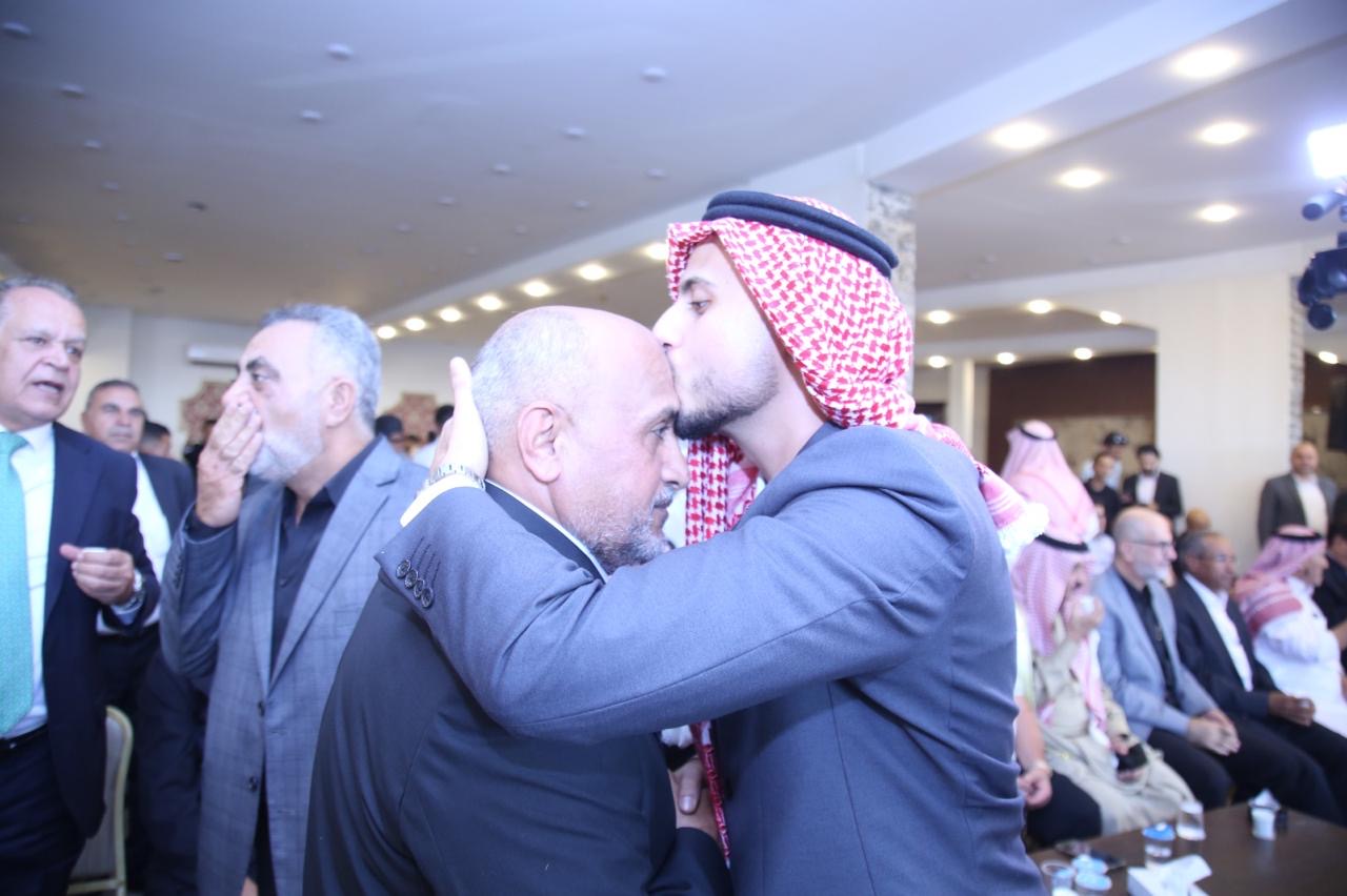 صورة حول : معالي سلامه حماد طلب ومعالي محمد الخلايله أعطى.. آل السلامات وآل صلاح نسايب ( صور) معالي سلامه حماد طلب ومعالي محمد الخلايله أعطى.. آل السلامات وآل صلاح نسايب ( صور)