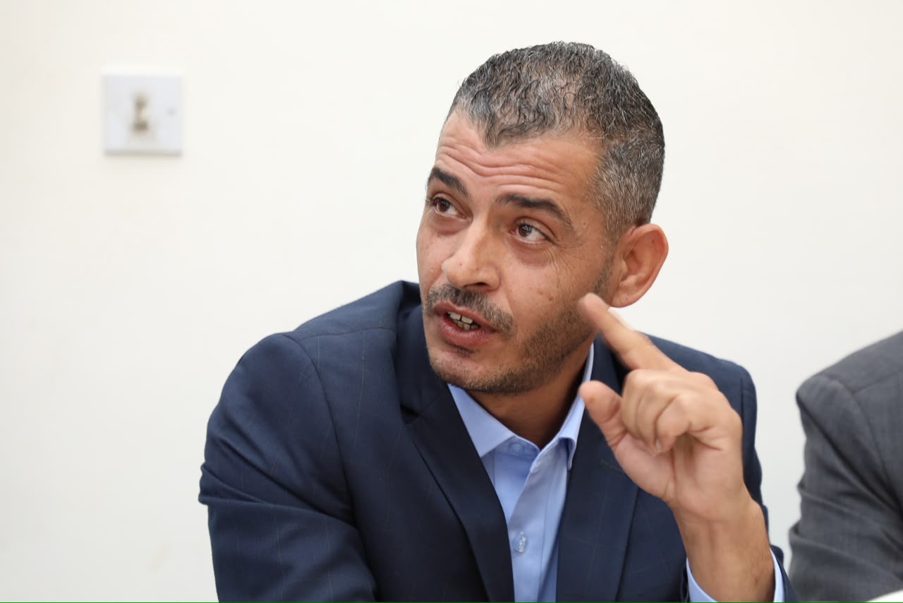 صورة حول : "الشؤون السياسية والبرلمانية" تعقد جلسة حوارية لشباب من الاحزاب في محافظة مادبا "الشؤون السياسية والبرلمانية" تعقد جلسة حوارية لشباب من الاحزاب في محافظة مادبا