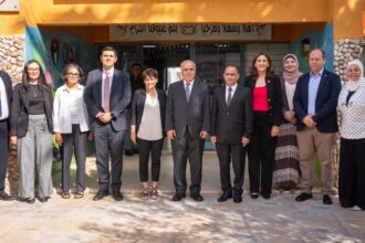 وزير التربية والتعليم والرئيس التنفيذي لأورنج الأردن يزوران مدرسة تابعة لبرنامج "المدارس الرقمية" الأول من نوعه في المملكة