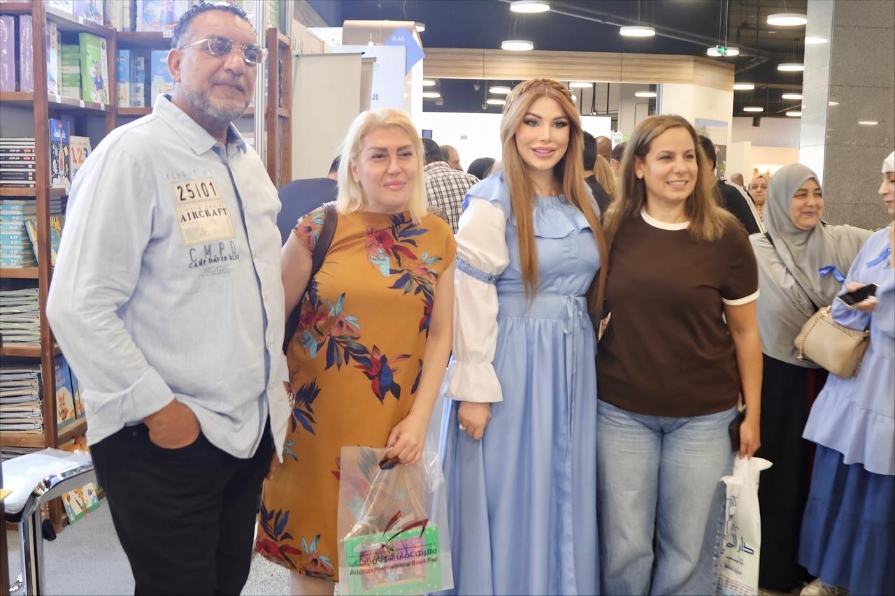 الدكتورة سارة طالب السهيل تحتفي بأدب الطفل وتوقع مجموعتها القصصية في معرض عمان الدولي للكتاب..( صور )