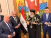 حداد يلتقي البابا تواضروس والبطريرك ثيوذوروس ويبحث تعزيز السياحة الدينية بين الأردن ومصر