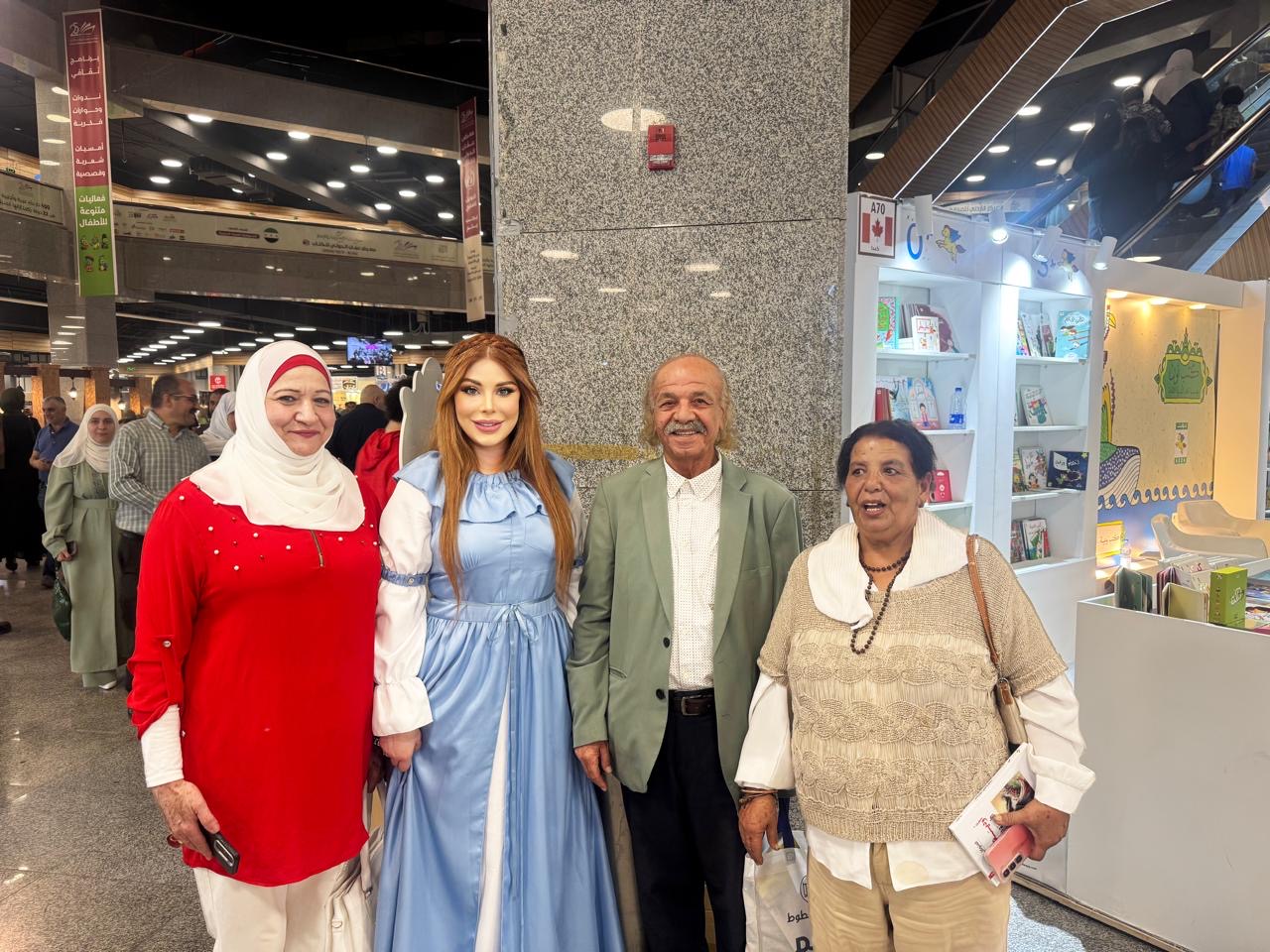 الدكتورة سارة طالب السهيل تحتفي بأدب الطفل وتوقع مجموعتها القصصية في معرض عمان الدولي للكتاب..( صور )