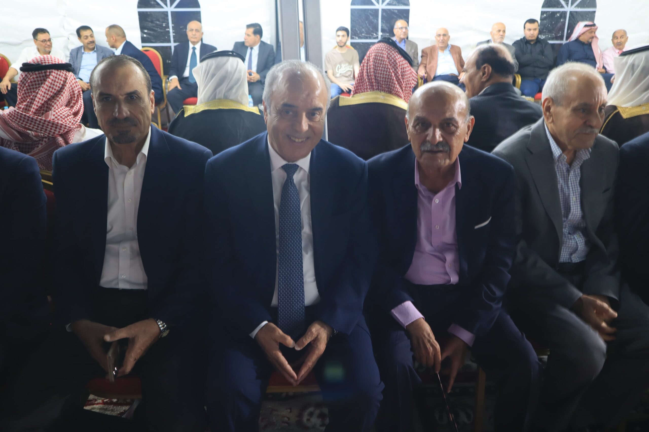الحنيطي يستقبل التهاني بمناسبة ترفيعه إلى رتبة فريق .. (صور )