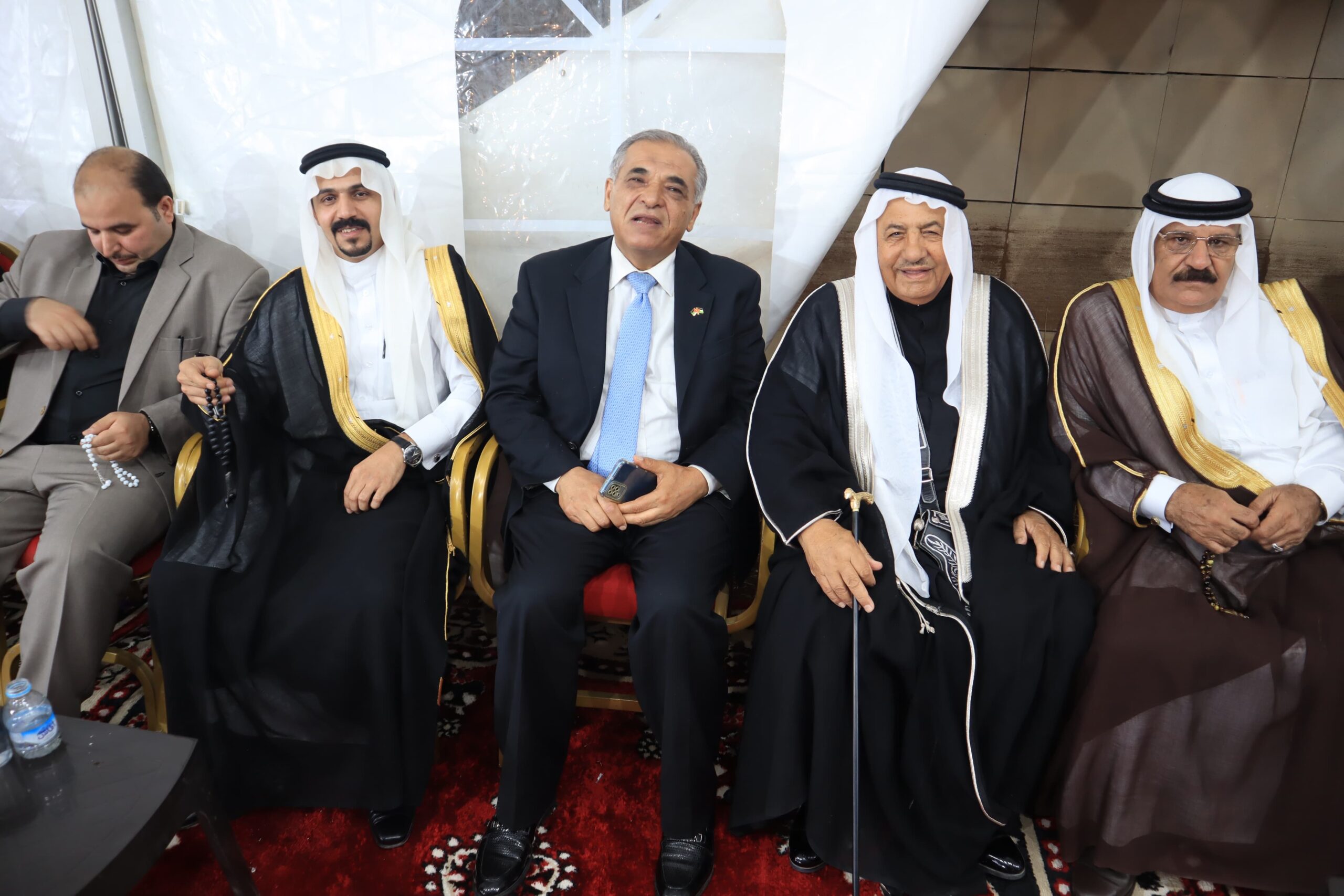 الحنيطي يستقبل التهاني بمناسبة ترفيعه إلى رتبة فريق .. (صور )