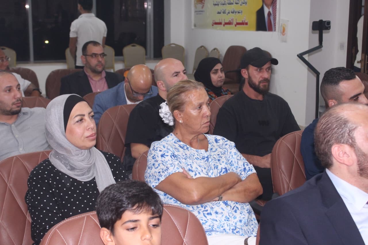 النهضة والعمال الديمقراطي يفتح ملف الحضانة والنفقة: آباء يناشدون لإنصافهم وحماية أبنائهم