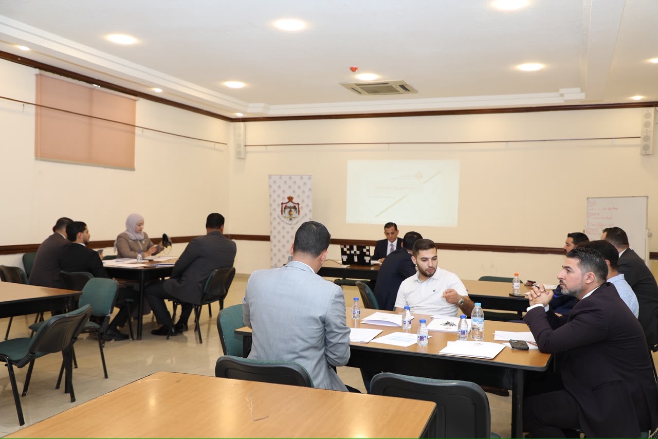 "الشؤون السياسية والبرلمانية" تعقد جلسة حوارية لشباب من الاحزاب في محافظة البلقاء