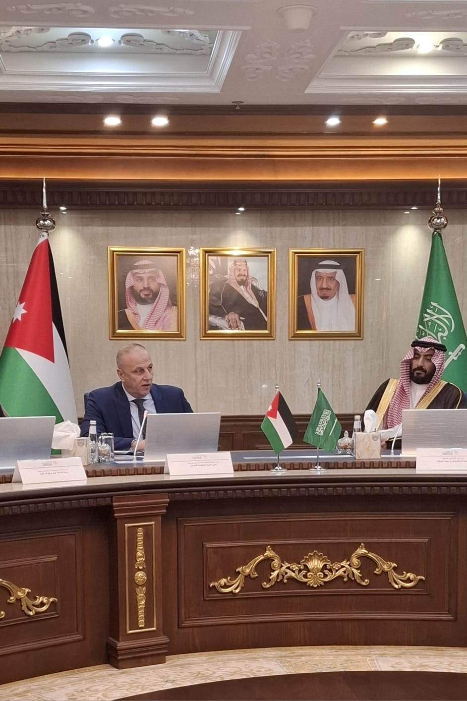 وفد نيابي برئاسة الكباريتي يبحث في الرياض تعزيز الاستثمارات والشراكات الاقتصادية الأردنية السعودية