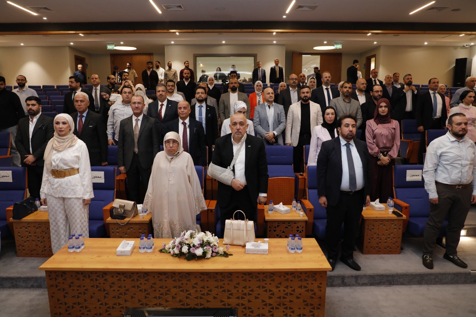 صورة حول : العلوم التطبيقية تميز وإنجاز.. الجامعة تكرّم خريجيها في مبادرة هي الأولى من نوعها العلوم التطبيقية تميز وإنجاز.. الجامعة تكرّم خريجيها في مبادرة هي الأولى من نوعها