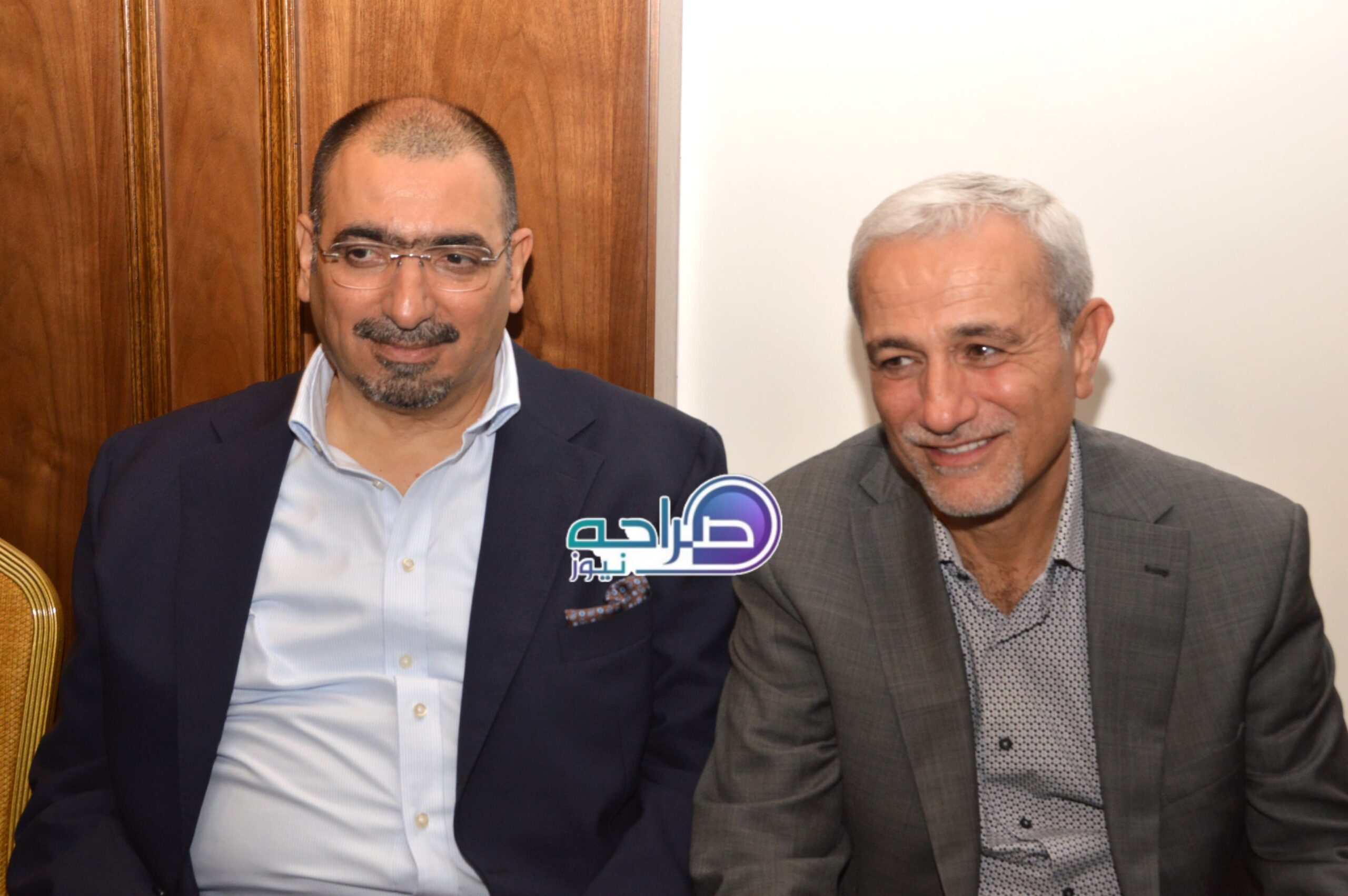 رئيس واعضاء "صناعة عمان" وممثلو القطاعات الصناعية يستقبلون المهنئين
