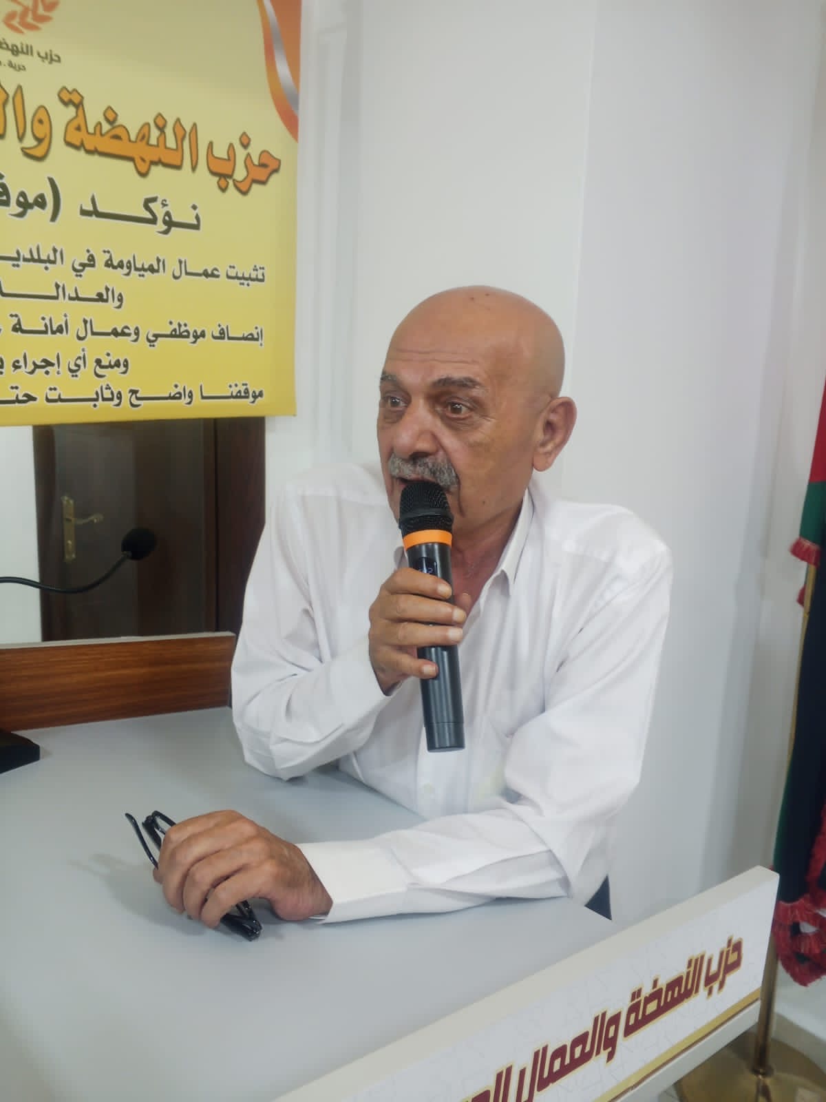 النهضة والعمال الديمقراطي يطالب بتعديل أحكام الحضانة وإعادة ترتيب مستحقيها