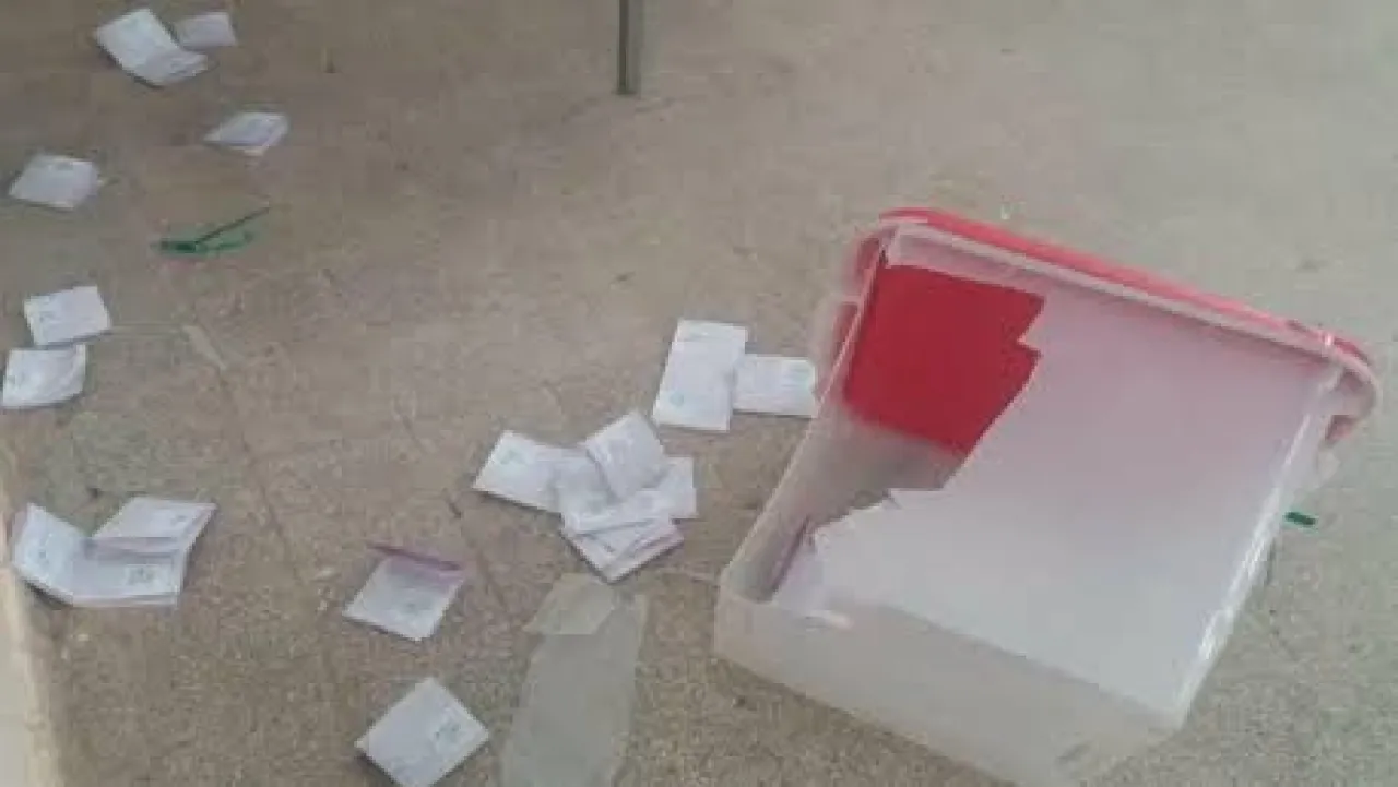 اندلاع مشاجرة وتكسير صناديق اقتراع في انتخابات إجماع عشائري لرئاسة بلدية في اربد