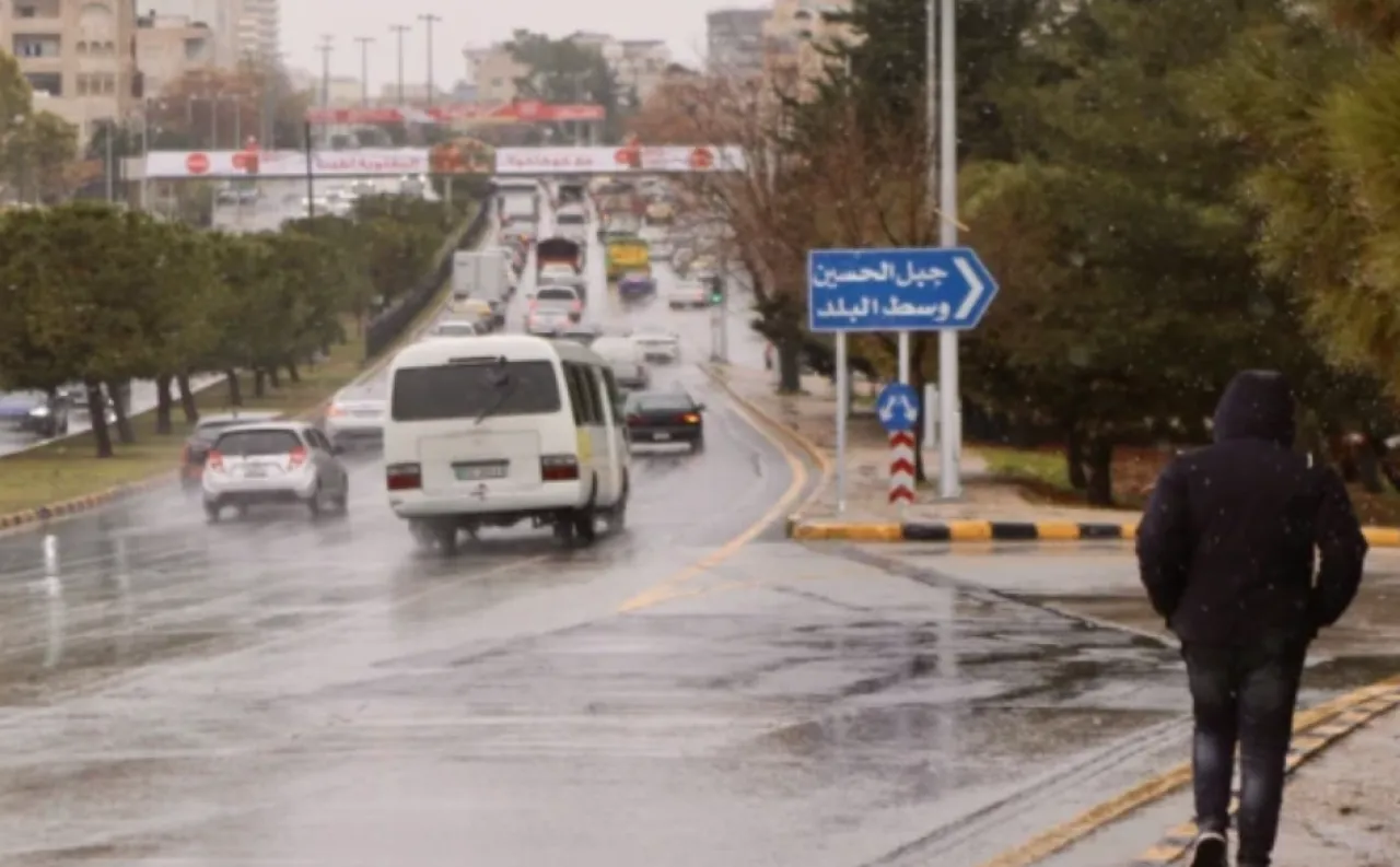 أمانة عمان لا توجد بؤر ساخنة لتجمع مياه الأمطار بالعاصمة