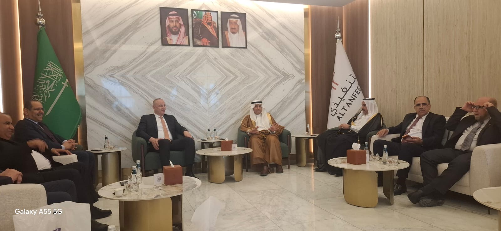 الكباريتي يترأس وفدًا نيابيًا إلى السعودية بدعوة من مجلس الشورى