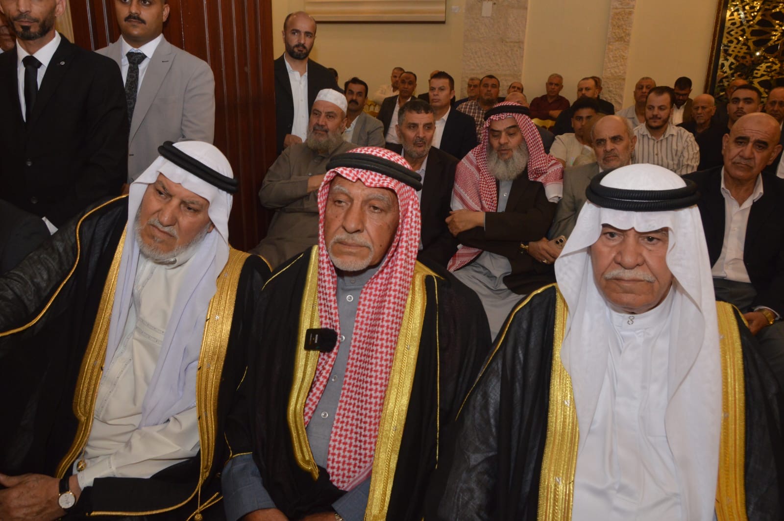 آل الحراسيس وال ابو عواد نسايب .. معالي جمال الصرايرة طلب والشيخ ابو عواد أجاب بطلب