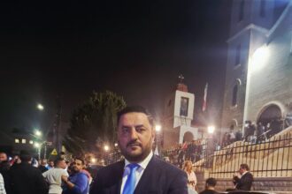 النائب ينال فريحات: دماء ضحايا كنيسة الكرك دماء أهلنا.. والفتنة تزيد الأردنيين وحدة وتماسكا