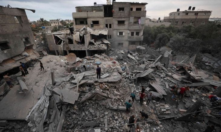 استشهاد 5 فلسطينيين وإصابة آخرين بينهم طفلة بقصف "إسرائيلي" على قطاع غزة (صور وفيديوهات)