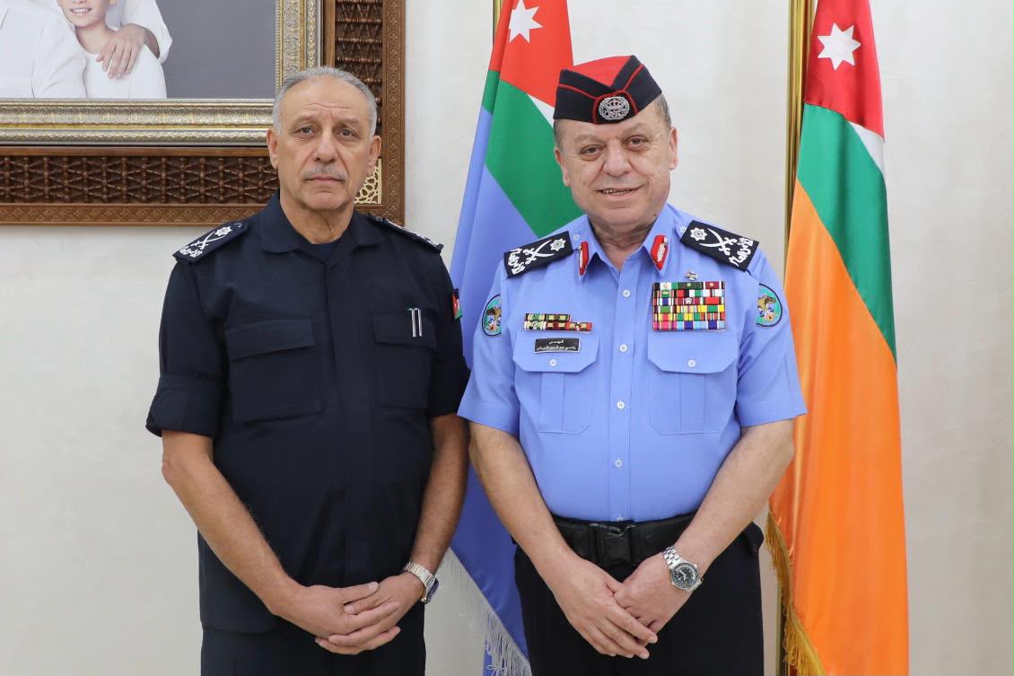 صورة حول : ترفيع العميد المهندس رامي الدباس إلى رتبة لواء وإحالته إلى التقاعد ترفيع العميد المهندس رامي الدباس إلى رتبة لواء وإحالته إلى التقاعد