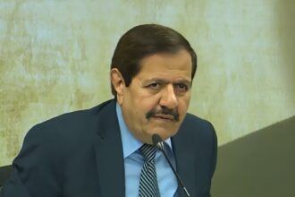 إلى الدكتور (خالد الكركي) قم.. فإنهم يبيعون ما أفنى الرجال أعمارهم في حراسته!