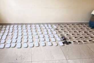 بالونات ومسيّرات تُغرق المملكة بالسموم.. «ذا تلغراف» تكشف ما تُخفيه تل أبيب وراء «فزاعة الحدود» مع الأردن