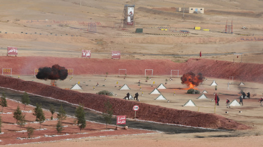 صورة حول : المعايطة يتابع تمرين السيف القاطع لتعزيز الجاهزية الأمنية المعايطة يتابع تمرين السيف القاطع لتعزيز الجاهزية الأمنية