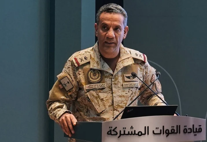 المالكي يعلن اعتراض صاروخ حوثي استهدف الرياض