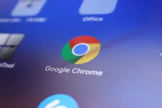 غوغل تعزز حماية كروم بتحذيرات مبكرة من المواقع المشبوهة