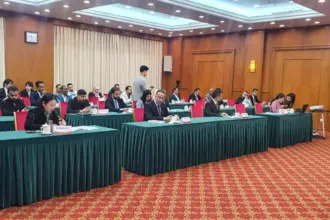 بكين تستضيف دورة تدريبية لمسؤولي الإعلام والصحفيين العرب