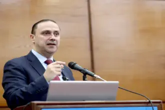 المومني : إيجاز صحفي بالكرك عند الساعة 9:30 مساء لمتابعة مستجدات الجريمة الإرهابية والإجراءات المتخذة