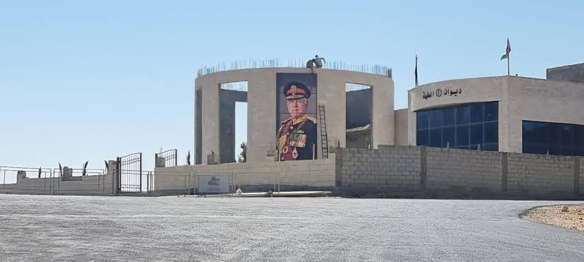 صورة حول : ديوان أبناء محافظة الطفيلة في عمان يستنكر العمل الإرهابي الذي استهدف مصلين في كنيسة الروم الأرثوذكس ببلدة حمود ديوان أبناء محافظة الطفيلة في عمان يستنكر العمل الإرهابي الذي استهدف مصلين في كنيسة الروم الأرثوذكس ببلدة حمود