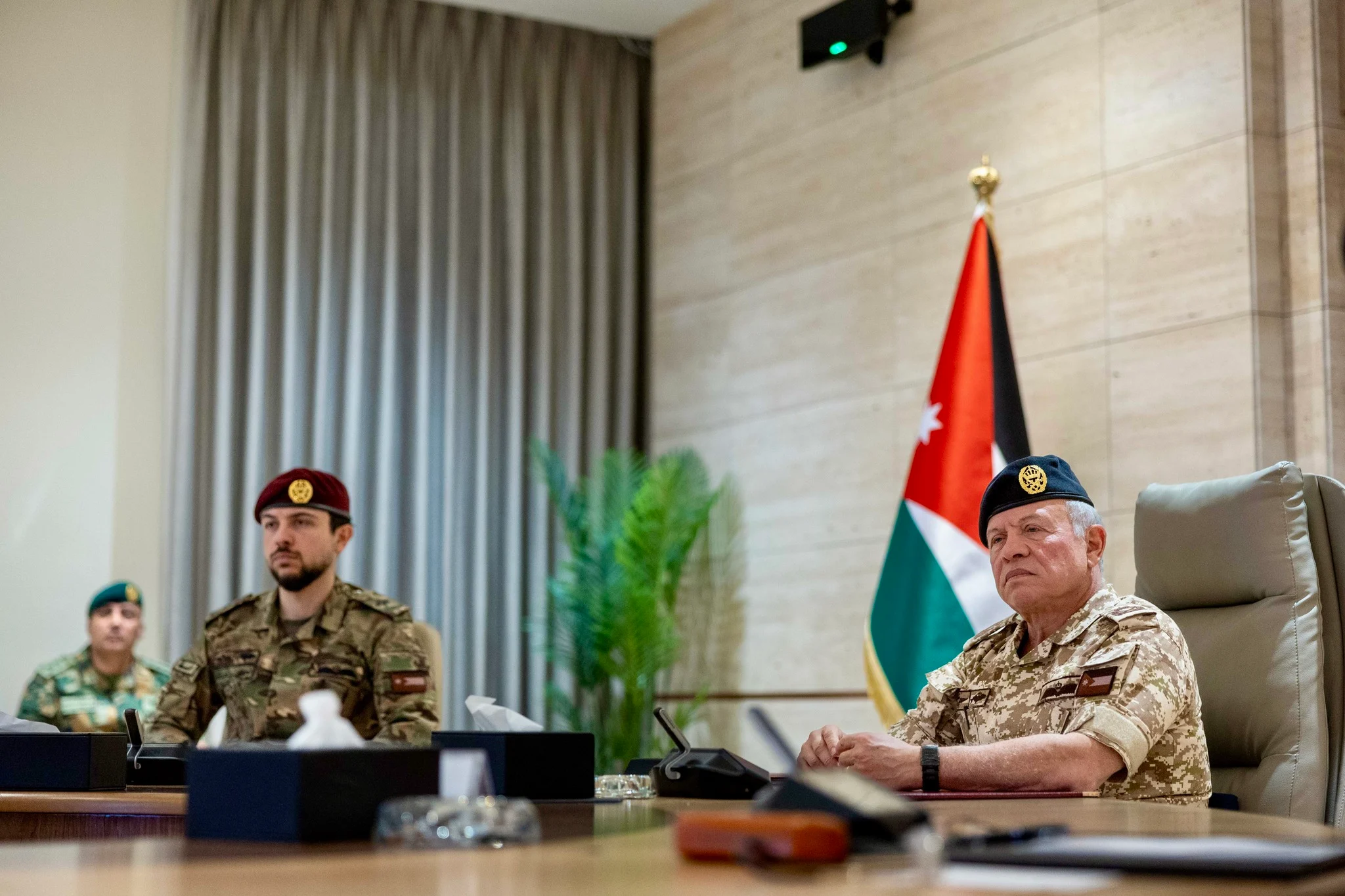 الملك يترأس اجتماعا لمجلس الأمن القومي حول الهجوم الإرهابي الذي استهدف الكرك