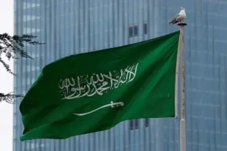 مطار الرياض يعلن استئناف الرحلات الأحد