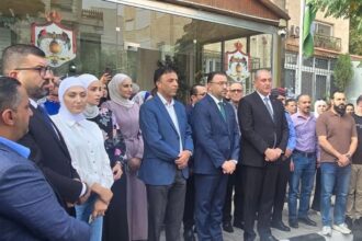 وزارة البيئة تنفذ وقفة تضامنية مع أسر شهداء ومصابي حادثة الكرك
