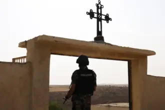 ذوو شهداء كنيسة حمود: القبض على المتهمين خفف وقع المصاب