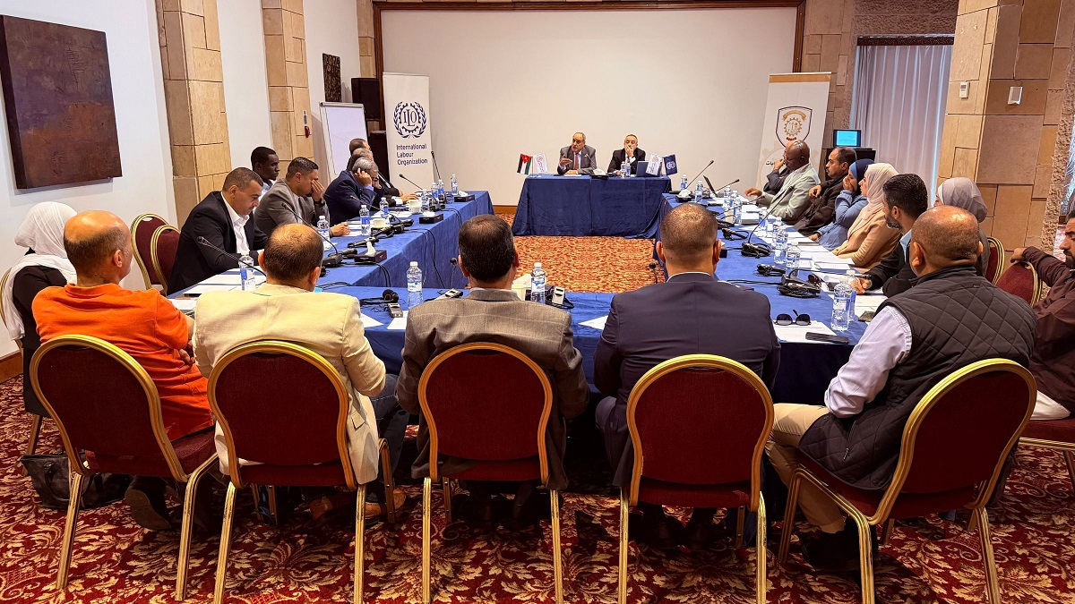 اتحاد العمال ومنظمة العمل الدولية ينظمان ورشة حول "استراتيجيات الاتصال في الأزمات"